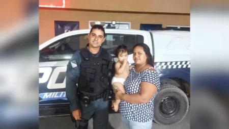 Policial Militar salva vida de bebê de 11 meses engasgada em Porto Murtinho