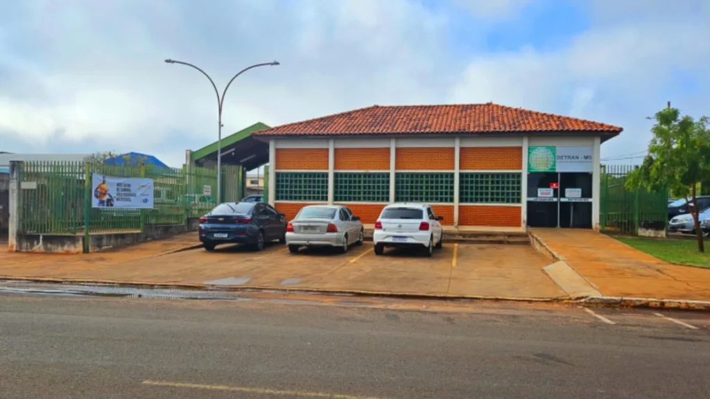 Detran-MS suspende atendimentos em Nova Andradina para manutenção do prédio