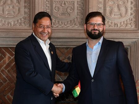 Giro Internacional: Chile e Bolívia iniciam reaproximação após 48 anos