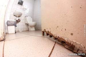 Jovem passa mal e é encontrada morta pelo namorado no banheiro de casa no Lageado