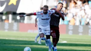 Neymar perde gol e Fluminense vira sobre o Santos na Vila Belmiro
