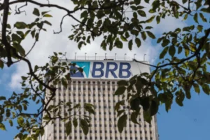 Servidor e empresários são investigados por suposto desvio de R$ 15 milhões do BRB