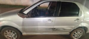 Motorista alcoolizado provoca acidente na saída de escola Motorista alcoolizado provoca acidente na saída de escola