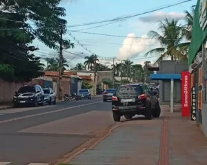 Bêbado atira em funcionária de supermercado que negou trocar latas de cerveja furadas