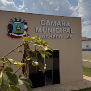 MPMS pede anulação de eleição antecipada da Mesa Diretora na Câmara de Rochedo Fachada da Câmara de Vereador de Rochedo-MS. (Foto: Divulgação)