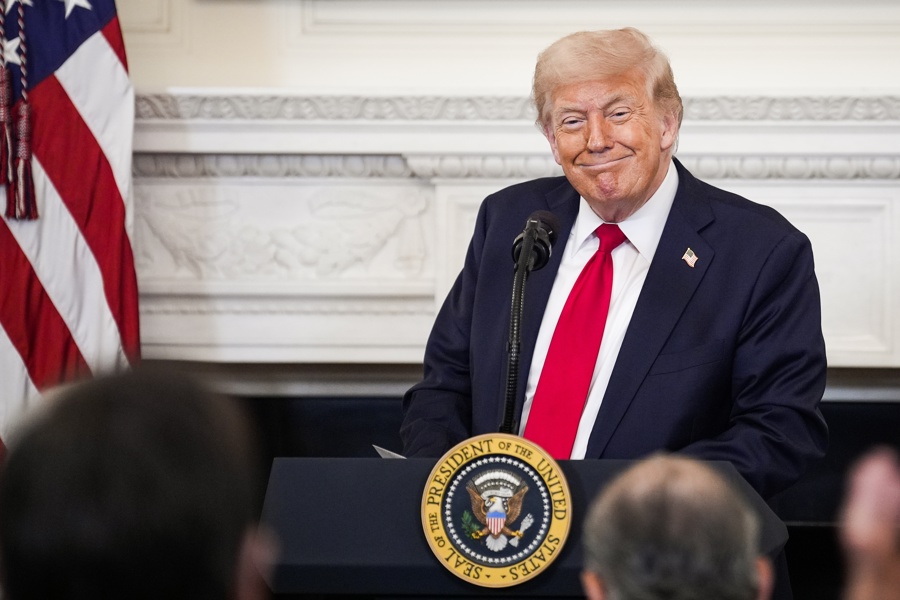 Mão-boba e ‘corte’ na rainha: veja gafes de Trump durante visita do rei Charles III mao-boba-e-‘corte’-na-rainha:-veja-gafes-de-trump-durante-visita-do-rei-charles-iii