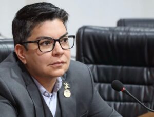 Vereadora que teve problema cardíaco enfrentará oito audiências somente no mês de maio vereadora-que-teve-problema-cardiaco-enfrentara-oito-audiencias-somente-no-mes-de-maio