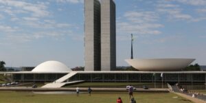 Alcolumbre fatia votação do PL da Dosimetria; governo denuncia manobra alcolumbre-fatia-votacao-do-pl-da-dosimetria;-governo-denuncia-manobra