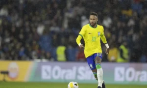 Na sua opinião, Neymar deve ser convocado para a Copa do Mundo?