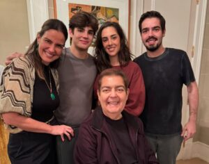faustao-completa-76-anos-e-recebe-homenagem-da-esposa:-‘retomada-da-vida’