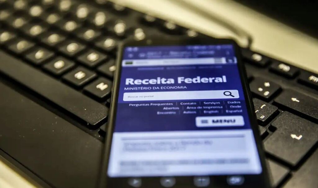 Faltando menos de um mês para o fim do prazo, maioria ainda não declarou o IR 2026 faltando-menos-de-um-mes-para-o-fim-do-prazo,-maioria-ainda-nao-declarou-o-ir-2026