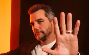 wagner-moura-entra-em-filme-de-fernando-meirelles-ao-lado-de-colin-farrell-e-ralph-fiennes