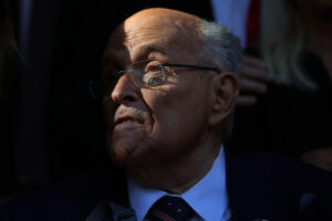 Ex-prefeito de NY, Rudy Giuliani está em ‘estado crítico’ em hospital, diz jornal ex-prefeito-de-ny,-rudy-giuliani-esta-em-‘estado-critico’-em-hospital,-diz-jornal