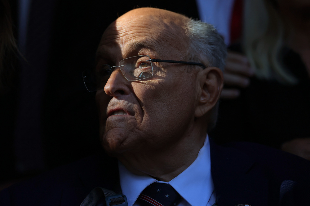 Ex-prefeito de NY, Rudy Giuliani está em ‘estado crítico’ em hospital, diz jornal ex-prefeito-de-ny,-rudy-giuliani-esta-em-‘estado-critico’-em-hospital,-diz-jornal