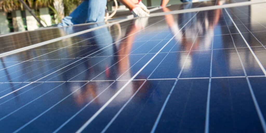 Energia solar supera R$ 300 bilhões em investimentos energia-solar-supera-r$-300-bilhoes-em-investimentos