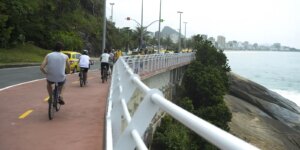 Prefeitura do Rio fecha Ciclovia Tim Maia após ondas de 2 metros prefeitura-do-rio-fecha-ciclovia-tim-maia-apos-ondas-de-2-metros