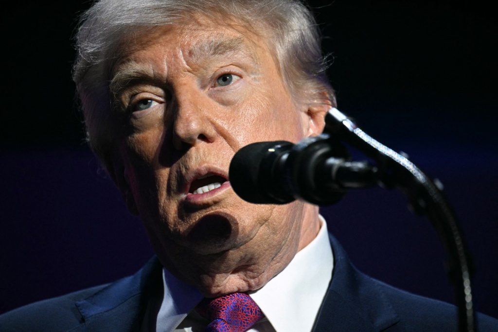 Trump diz que Marinha dos EUA abateu sete navios do Irã em Ormuz trump-diz-que-marinha-dos-eua-abateu-sete-navios-do-ira-em-ormuz