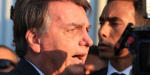 Bolsonaro tem alta hospitalar após passar por cirurgia no ombro bolsonaro-tem-alta-hospitalar-apos-passar-por-cirurgia-no-ombro