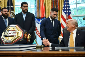poatan-encontra-trump-na-casa-branca-e-recebe-elogio-antes-de-luta-do-ufc
