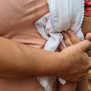 Mulher é enforcada pelo marido com bebê no colo em Nova Alvorada do Sul mulher-e-enforcada-pelo-marido-com-bebe-no-colo-em-nova-alvorada-do-sul