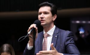 Comissão aprova direito a remarcação gratuita de voo para candidato a concurso que mudar de data comissao-aprova-direito-a-remarcacao-gratuita-de-voo-para-candidato-a-concurso-que-mudar-de-data