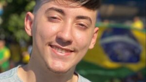 influenciador-e-preso-suspeito-de-forjar-furto-para-filmar-e-postar-na-internet