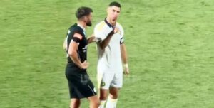video:-cristiano-ronaldo-responde-provocacao-da-torcida-e-marca-em-vitoria-do-al-nassr