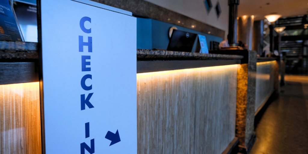 Com check-in digital, hóspede pode chegar a hotel com ficha preenchida com-check-in-digital,-hospede-pode-chegar-a-hotel-com-ficha-preenchida