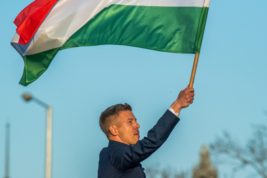 Peter Magyar toma posse como primeiro-ministro da Hungria e encerra era Orbán peter-magyar-toma-posse-como-primeiro-ministro-da-hungria-e-encerra-era-orban