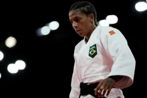 brasil-conquista-tres-bronzes-no-gp-de-astana-com-rafaela,-nauana-e-david-lima