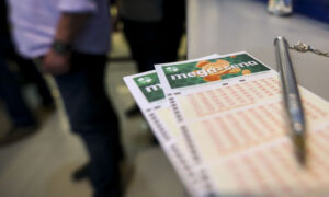 Mega-Sena acumula e prêmio vai a R$ 52 milhões mega-sena-acumula-e-premio-vai-a-r$-52-milhoes