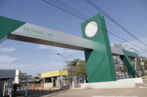 Detran suspende seis servidores por desrespeito ao estatuto detran-suspende-seis-servidores-por-desrespeito-ao-estatuto
