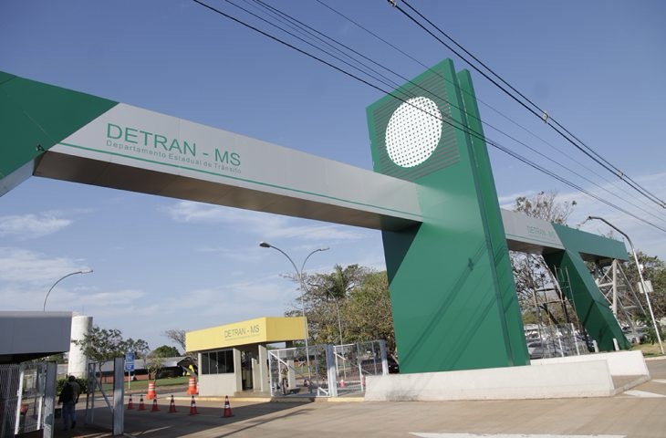 Detran suspende seis servidores por desrespeito ao estatuto detran-suspende-seis-servidores-por-desrespeito-ao-estatuto