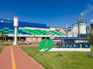 suzano-realiza-mutirao-para-contratar-operadores-e-mecanicos-florestais-em-tres-lagoas