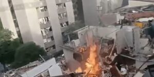 Três pessoas ficam feridas em explosão na zona oeste de SP tres-pessoas-ficam-feridas-em-explosao-na-zona-oeste-de-sp