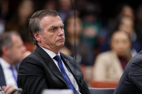 Defesa de Bolsonaro prepara pedido ao STF com base na Lei da Dosimetria defesa-de-bolsonaro-prepara-pedido-ao-stf-com-base-na-lei-da-dosimetria