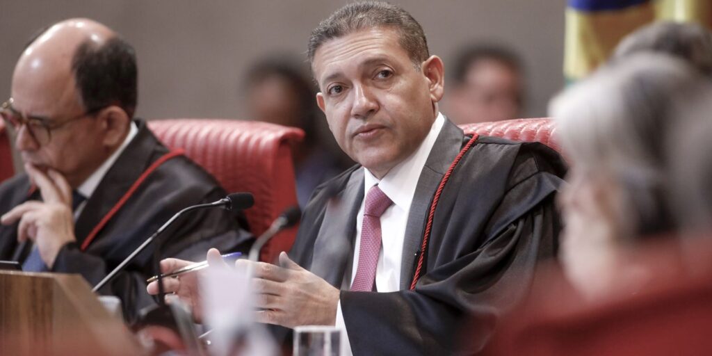 ministro-nunes-marques-assume-presidencia-do-tse-nesta-terca-(12)