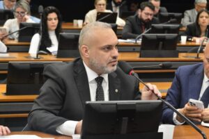 Deputado Marcos Tavares é eleito presidente da Comissão de Trabalho da Câmara deputado-marcos-tavares-e-eleito-presidente-da-comissao-de-trabalho-da-camara