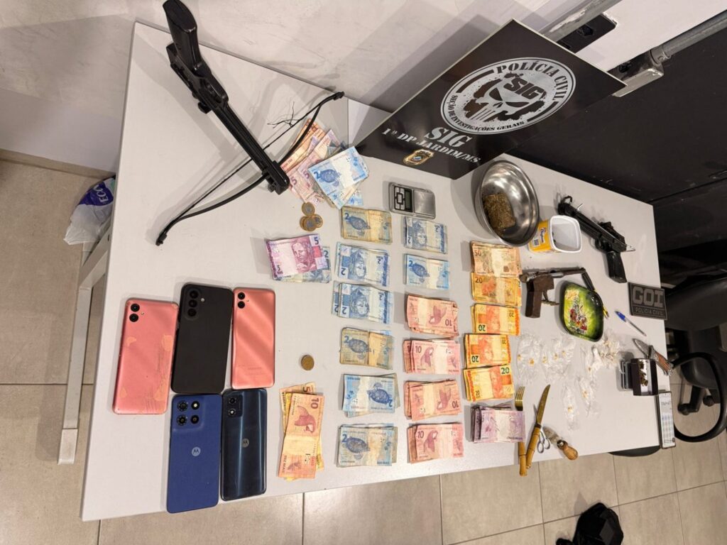 Operação contra o tráfico termina com quatro presos em Jardim operacao-contra-o-trafico-termina-com-quatro-presos-em-jardim