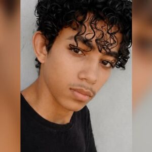 Jovem desaparece após sair de casa para sacar dinheiro em Dourados jovem-desaparece-apos-sair-de-casa-para-sacar-dinheiro-em-dourados