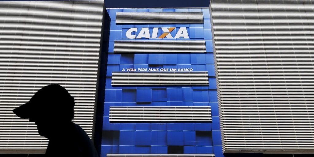 Lucro da Caixa cai 34% no primeiro trimestre com novas regras do BC lucro-da-caixa-cai-34%-no-primeiro-trimestre-com-novas-regras-do-bc
