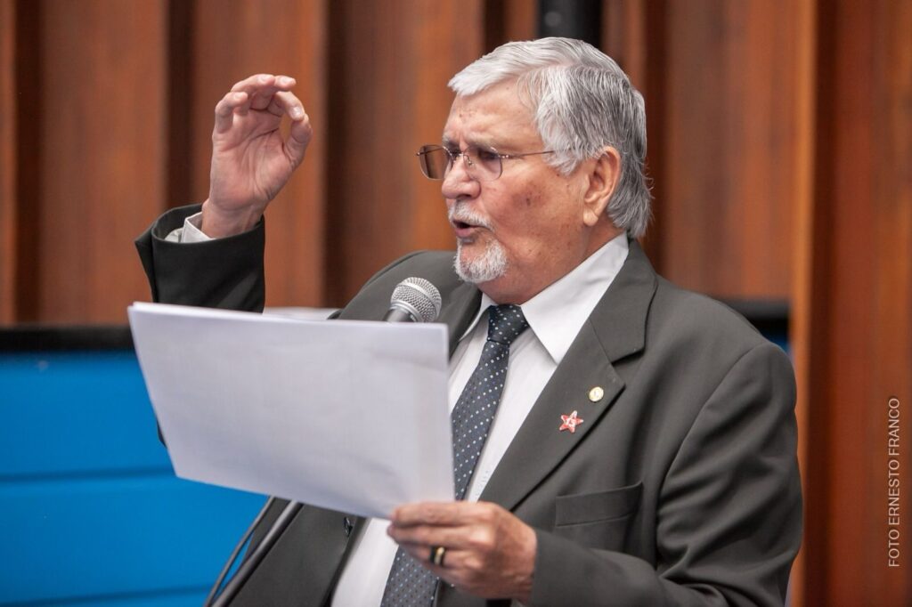 zeca-cobra-apuracao-urgente-de-decreto-que-restringe-fiscalizacao-de-vereadores-em-bonito