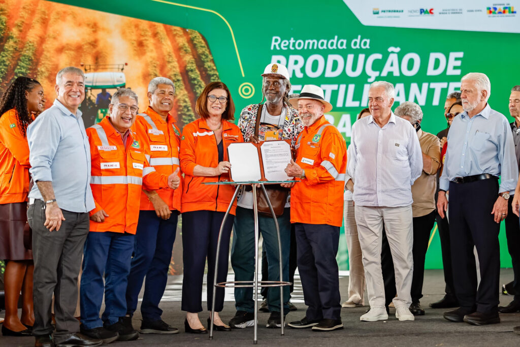 UFN 3 pode elevar Petrobras a 35% do mercado nacional de ureia, diz presidente ufn-3-pode-elevar-petrobras-a-35%-do-mercado-nacional-de-ureia,-diz-presidente