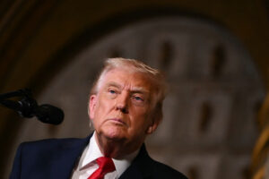 trump-volta-a-ameacar-ira-por-acordo:-‘nao-sobrara-nada’