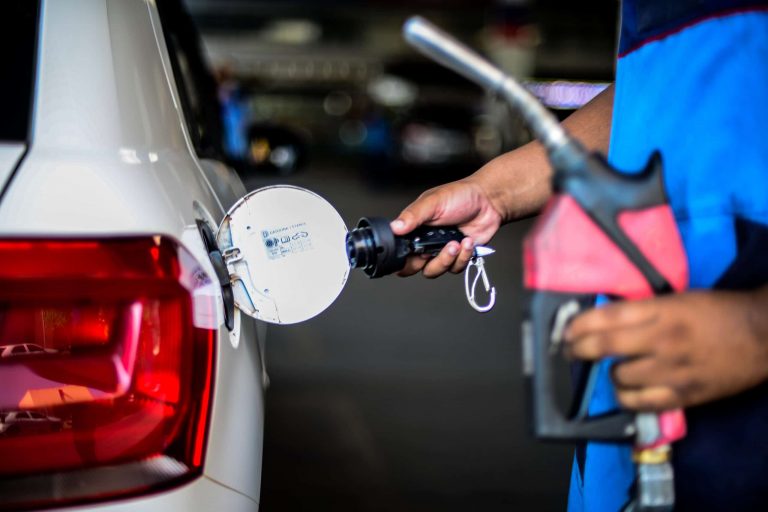 Comissão debate ilegalidades nos mercados de petróleo, gás, derivados e biocombustíveis comissao-debate-ilegalidades-nos-mercados-de-petroleo,-gas,-derivados-e-biocombustiveis