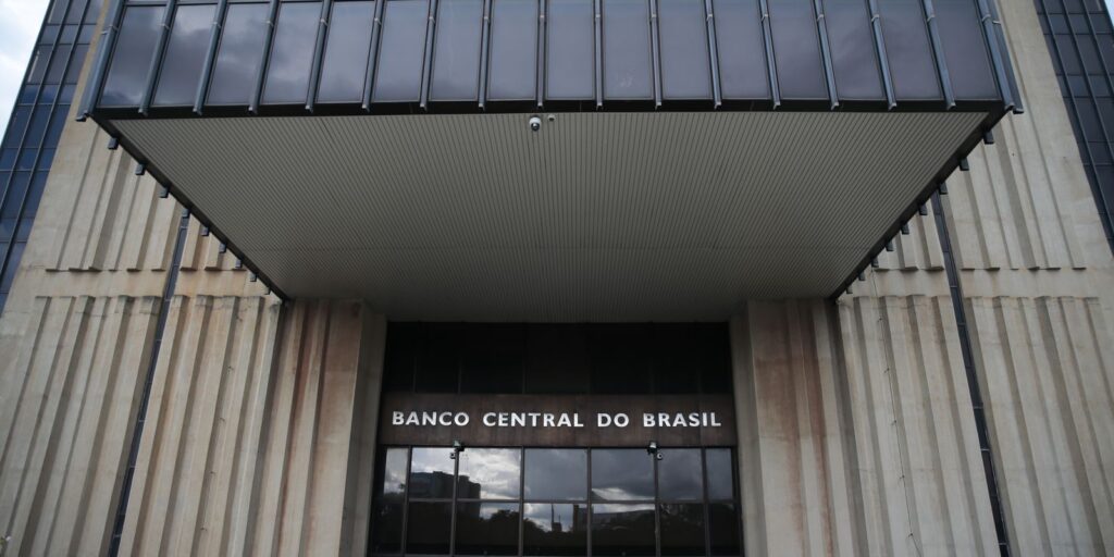 Mercado projeta inflação de 4,92% em 2026 mercado-projeta-inflacao-de-4,92%-em-2026