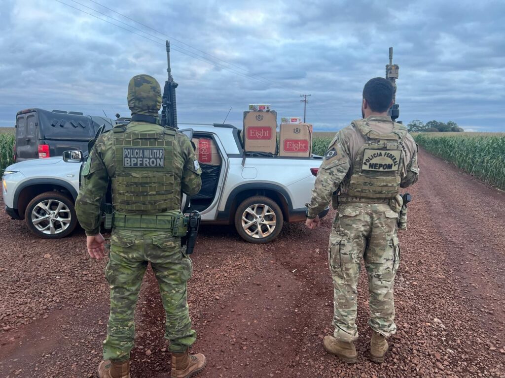 Polícia Federal e BPFRON apreenderam carga de cigarros contrabandeados Guaíra policia-federal-e-bpfron-apreenderam-carga-de-cigarros-contrabandeados-guaira