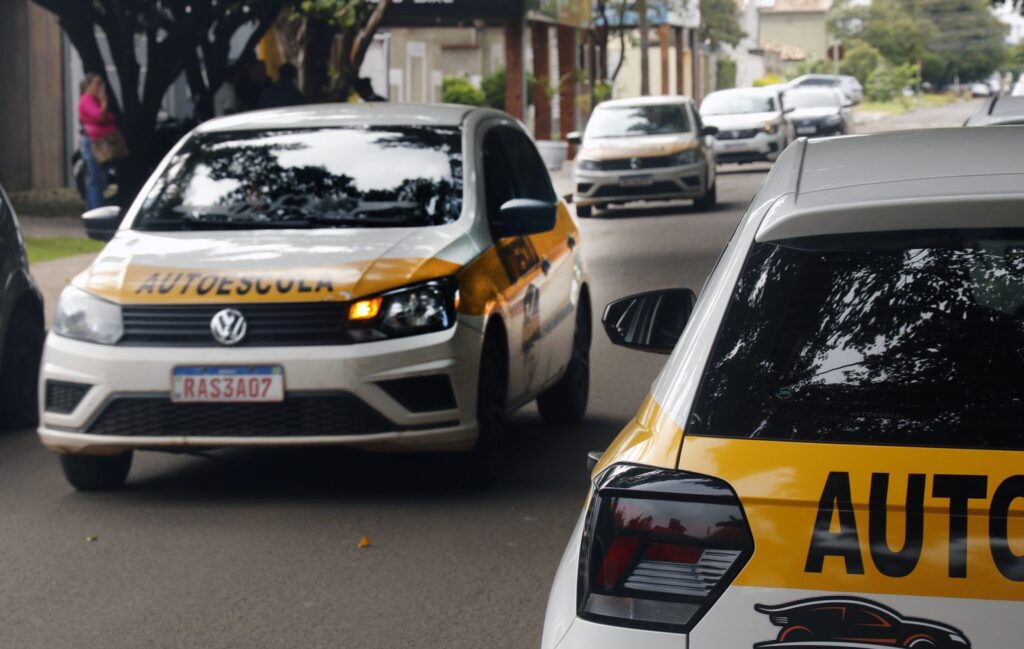 primeira-cnh-em-ms-passa-a-exigir-exame-toxicologico-para-motos-e-carros
