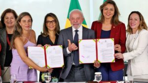 lula-sanciona-pacote-de-leis-para-ampliar-protecao-de-mulheres-e-endurecer-punicoes