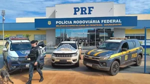 Taxista é preso com carga de cocaína avaliada em até R$ 8 milhões em MS taxista-e-preso-com-carga-de-cocaina-avaliada-em-ate-r$-8-milhoes-em-ms